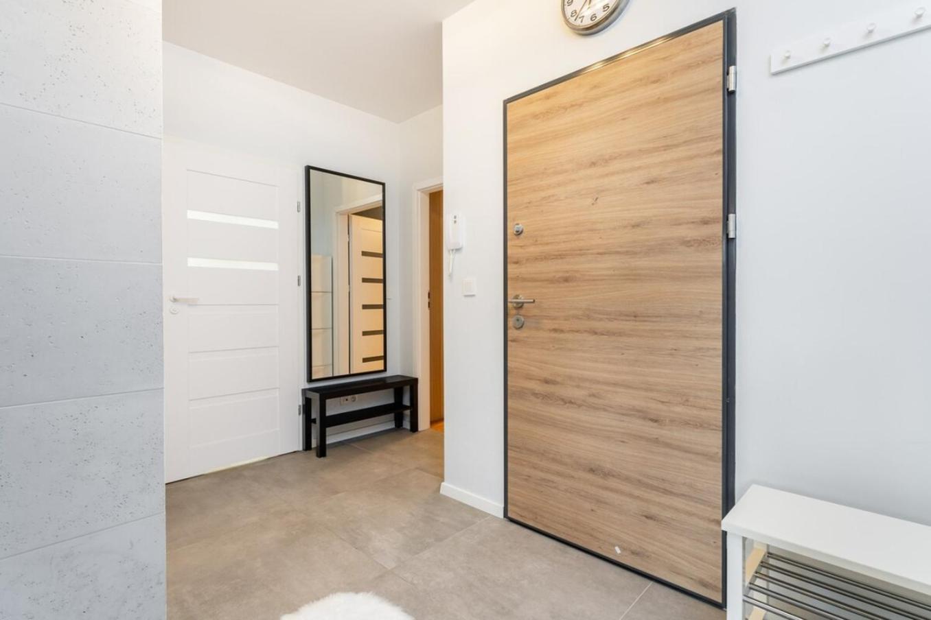 Modern 70M Apartment With Private Garden Metro Warszawa Exteriör bild